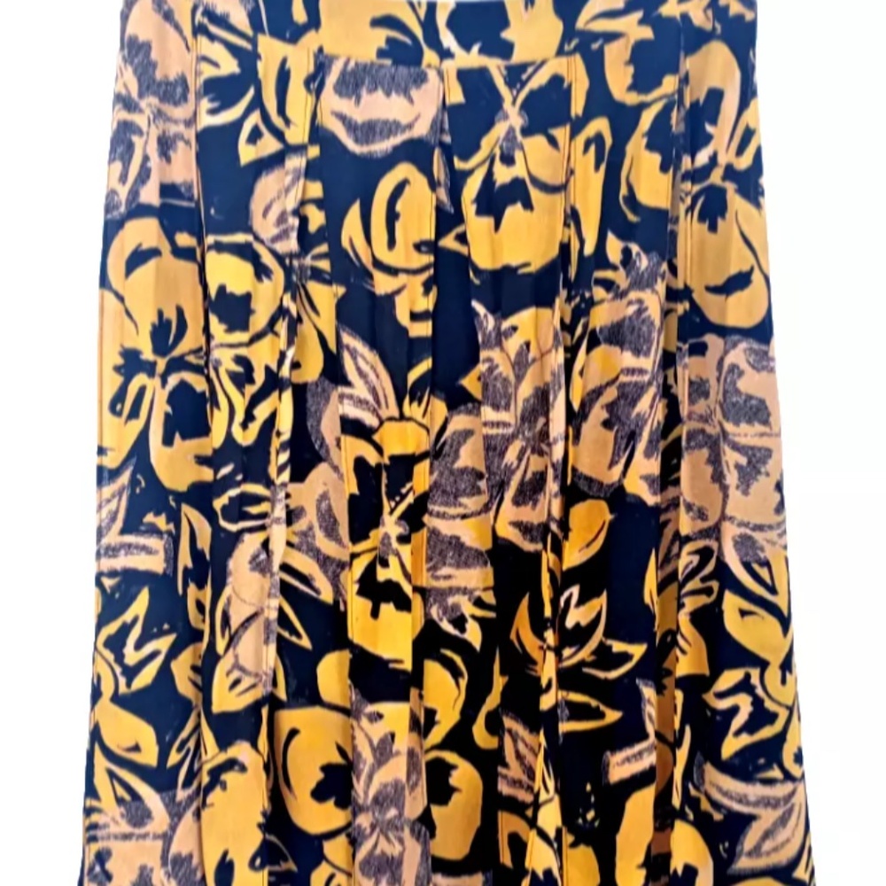 Who What Wear Women’s floral pattern Black and Yellow Skirt Size 6